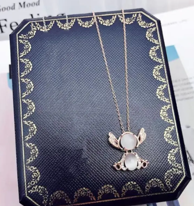 Shine Crystal Necklace